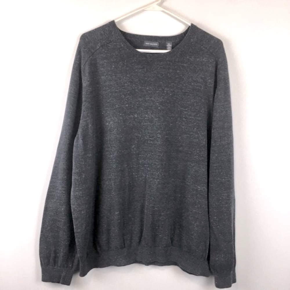 𝅺VAN Heusen men’s dark gray basic sweater pullover